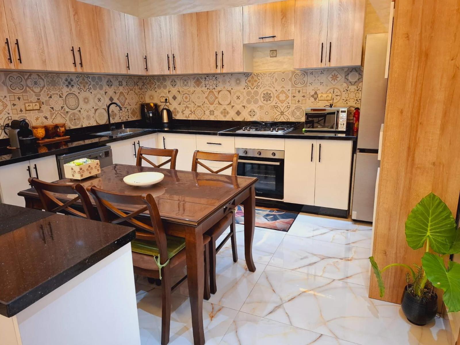 Azur Appartement As-Sawíra Exteriér fotografie